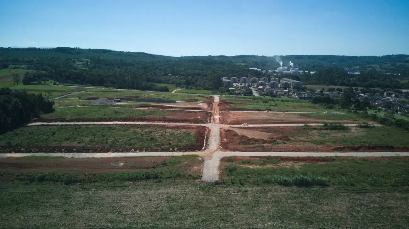 Imóveis na planta no Comerciário, em Criciúma